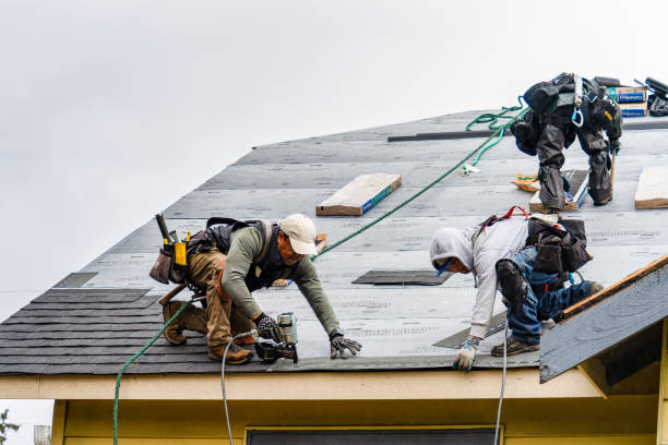 Professional Roofing technician working in Lincroft, NJ